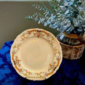 Knowles Collector Plate Floral